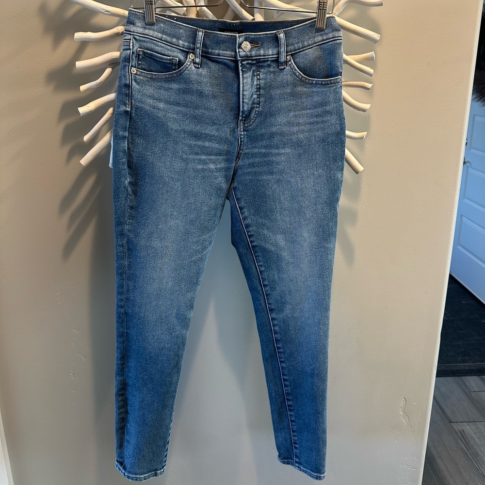 Express Cropped Ankle Jeans- back zip detail